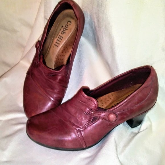 Cobb Hill Leather with Button & Leather Twist - Picture 1 of 3